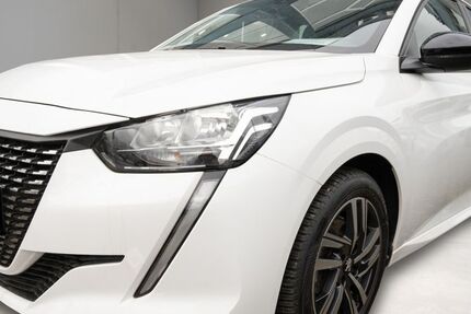 Peugeot 208 15.070 km 15.885 &euro; Herne 44625