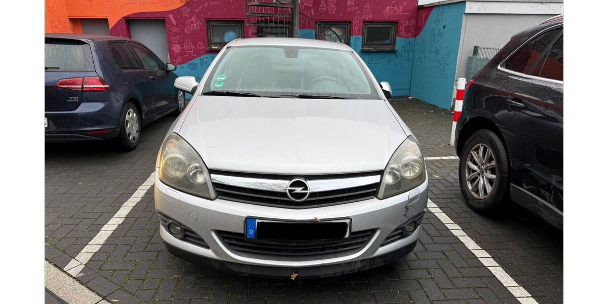 Opel Astra 195.000 km 650 &euro; wuppertal 42389