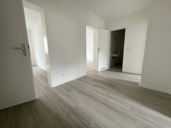 Tolle 3-Zimmer-Wohnung mit großem Wohnzimmer und Balkon! 3 zimmer