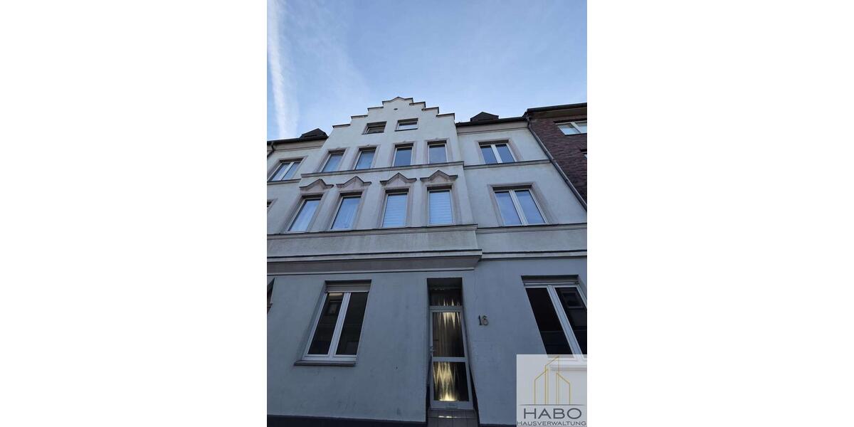 **renovierte 2,5 Zimmer mit Balkon** 2.5 zimmer