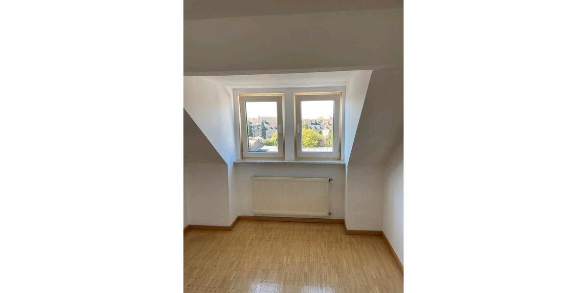 Dachgeschoßwohnung Gelsenkirchen Gelsenkirchen-Mitte - 1 Zimmer, 44 m&sup2;, 49.999&euro; | Angebot:25170663