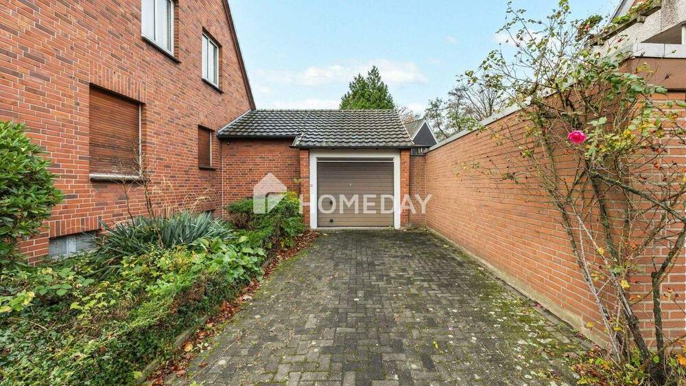 Einfamilienhaus Dinslaken Hiesfeld - 7 Zimmer, 220 m&sup2;, 499.000&euro; | Angebot:25357933