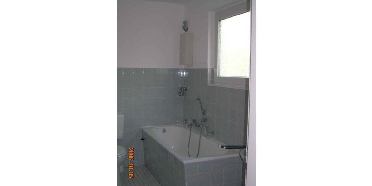 Zwei Zimmer Wohnung, mit großem Balkon, 54m², mit EBK 2 zimmer