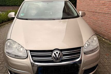 VW Golf 125.200 km 2.500 € Ratingen 40885