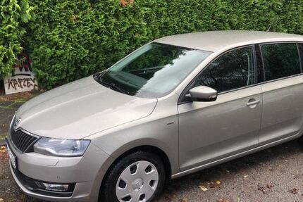 Skoda Rapid 89.700 km 9.900 € Bochum 44795