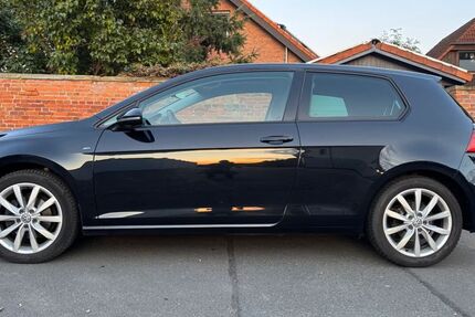 VW Golf 213.264 km 9.500 € Mülheim 45472