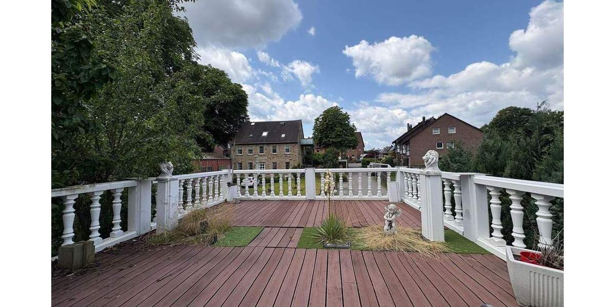 Einzigartiges 2-Familienhaus mit Charme und sonnigen Garten 5 zimmer