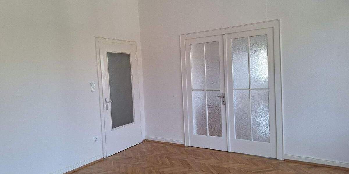 Etagenwohnung Bochum Ehrenfeld - 4 Zimmer, 166 m&sup2;, 1.530&euro; | Angebot:25601024