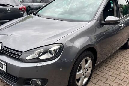 VW Golf 180.000 km 4.500 &euro; Dortmund 44265