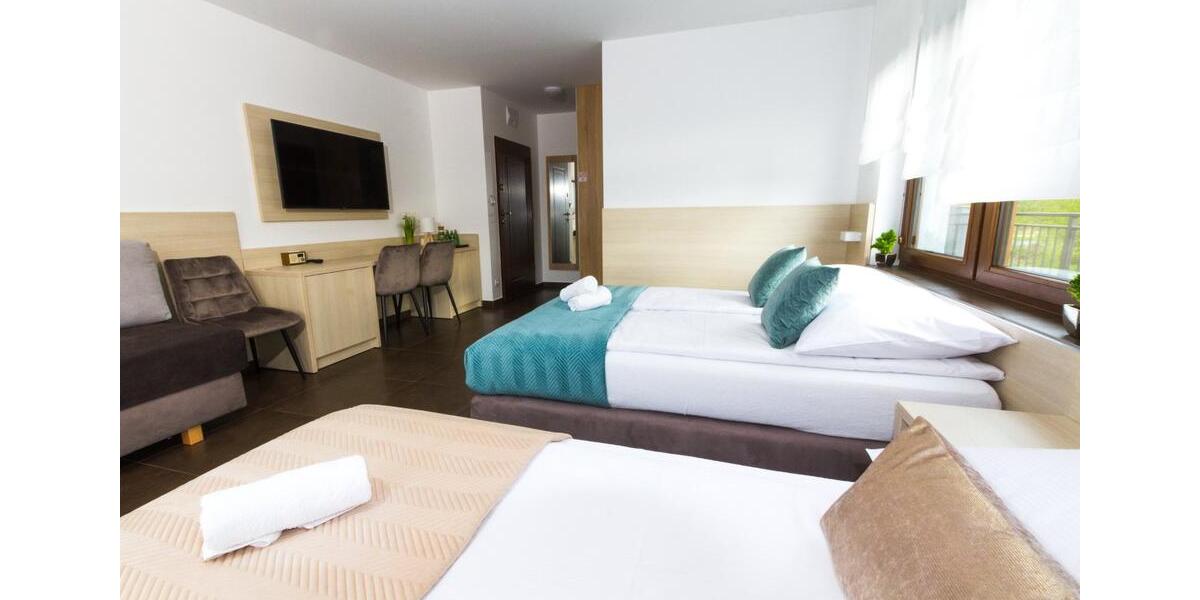 Haus und Gästehaus zum Verkauf im Küstenviertel Grzybowo 18 zimmer