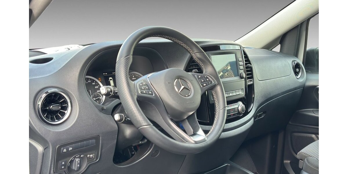 Mercedes-Benz V 250 4M lang Marco Polo Activity Edition Autom 61.319 km 49.900 &euro; Wuppertal 42327