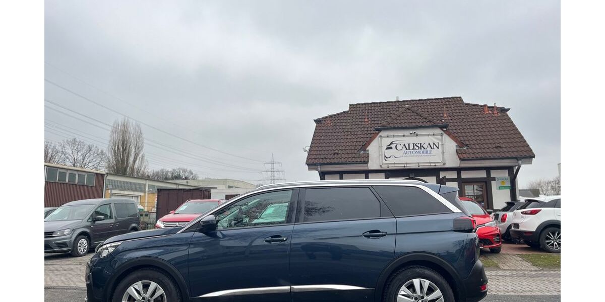 Peugeot 5008 165.000 km 10.890 &euro; Dinslaken 46539