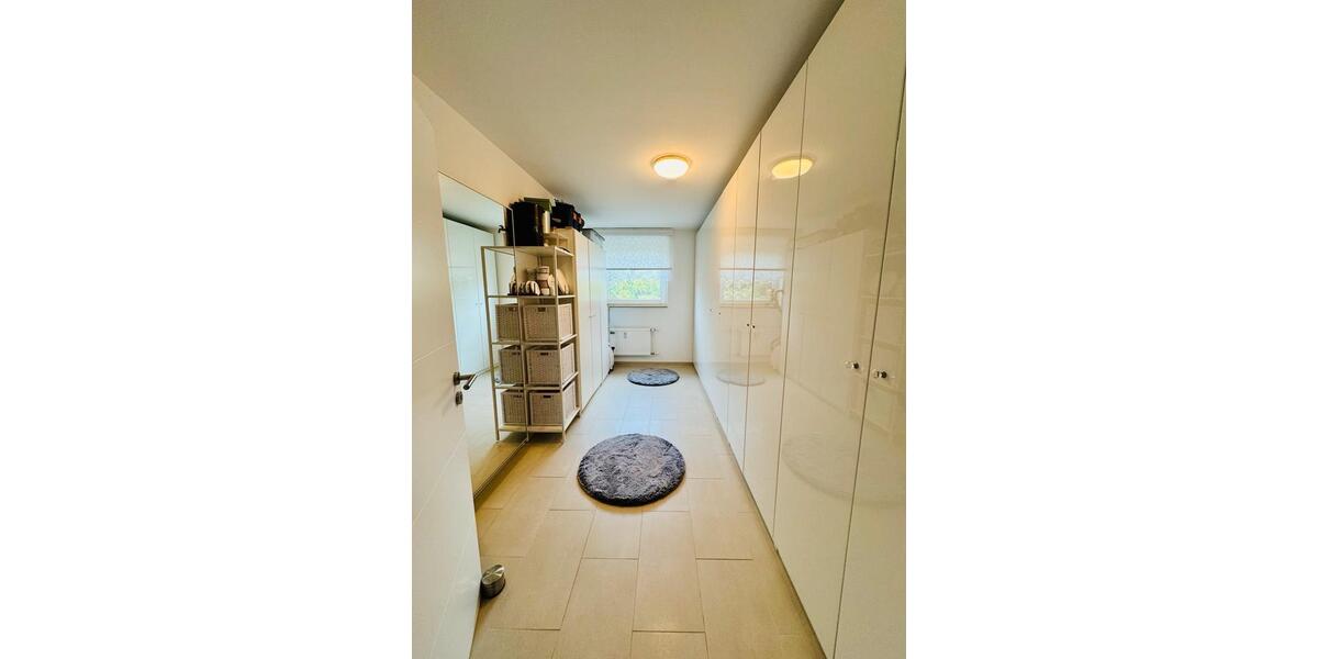 Familienfreundlich & modern - sanierte 4-Zimmer-ETW in OB-Lirich zimmer