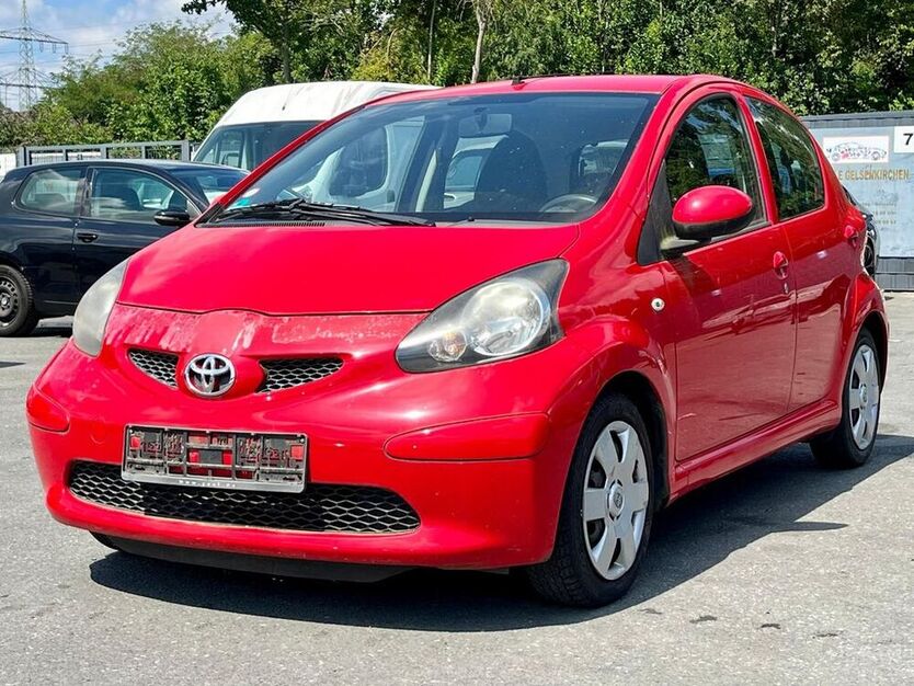 Aygo (X)