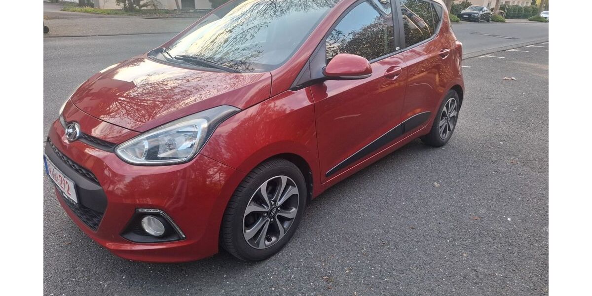Hyundai i10 103.000 km 6.000 &euro; wuppertal 42277