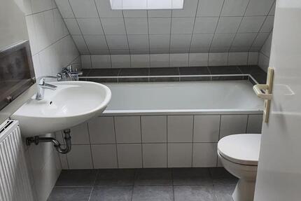 Wohnung Duisburg Essenberg - 3 Zimmer, 52 m&sup2;, 450&euro; | Angebot:25511257