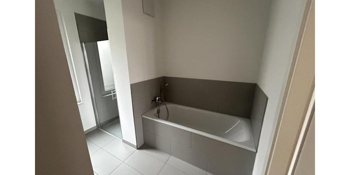 Etagenwohnung Dortmund Hörde - 3.5 Zimmer, 96 m&sup2;, 1.423&euro; | Angebot:25857590