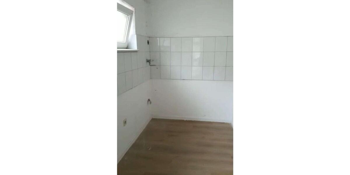 Etagenwohnung Essen Stadtbezirk IV - 1 Zimmer, 45 m&sup2;, 395&euro; | Angebot:20802521
