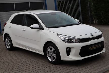 Kia Rio 76.000 km 10.290 &euro; Oer-Erkenschwick 45739