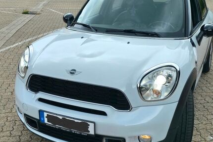 Mini Countryman S (Cooper) 151.000 km 7.999 &euro; Hattingen 45525