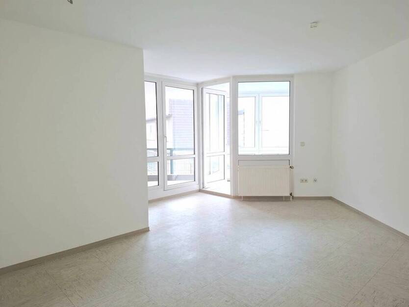 Helle Mietwohnung mit Balkon in der Recklinghäuser Innenstadt. WOHNBERECHTIGUNGSSCHEIN erforderlich.