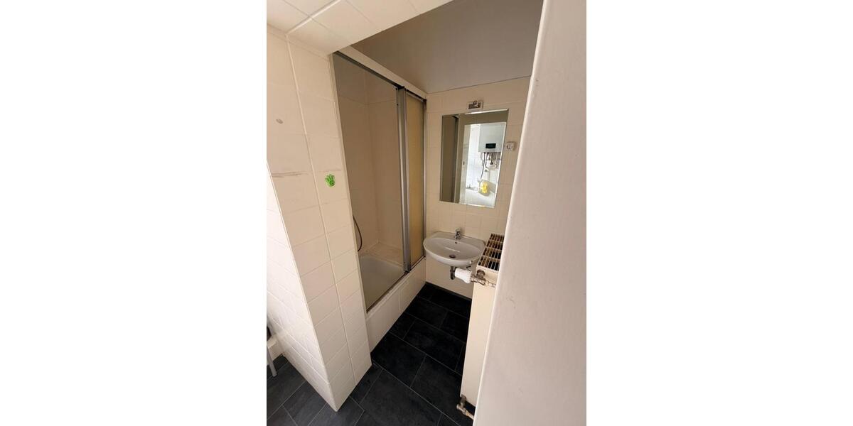 Etagenwohnung Duisburg Laar - 1 Zimmer, 48 m&sup2;, 600&euro; | Angebot:25571213