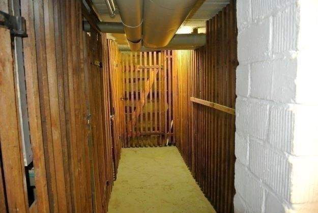 Citylage Mülheim-Mitte Wohn-und Geschäftshaus-Mehrfamilienhaus mit 11 Wohnungen und zwei Gewerbeeinheiten 2 zimmer