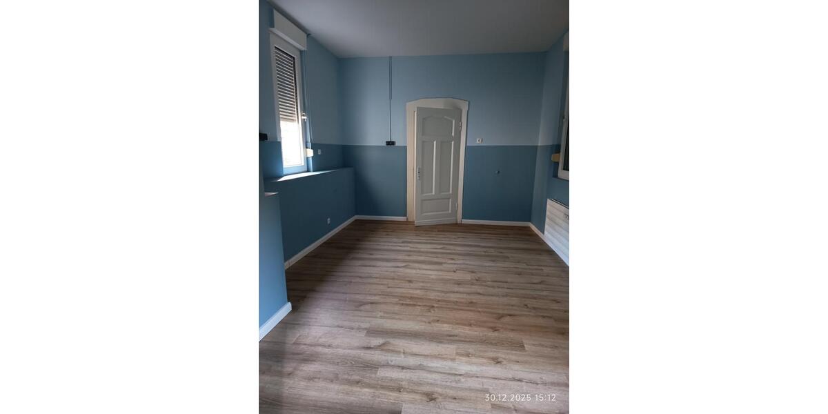 Ladenlokal O.-E zentrale Lage mit Gartennutzung zimmer