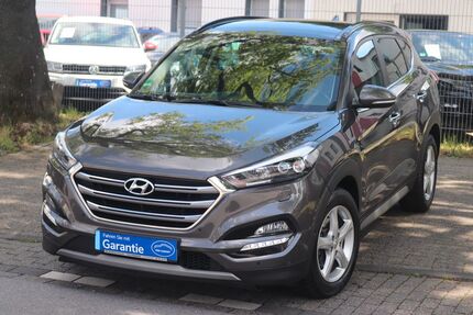 Hyundai TUCSON 121.527 km 15.350 &euro; Duisburg 47169