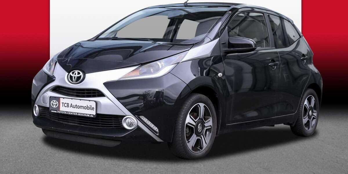 Toyota Aygo 76.500 km 8.999 &euro; Bochum 44807