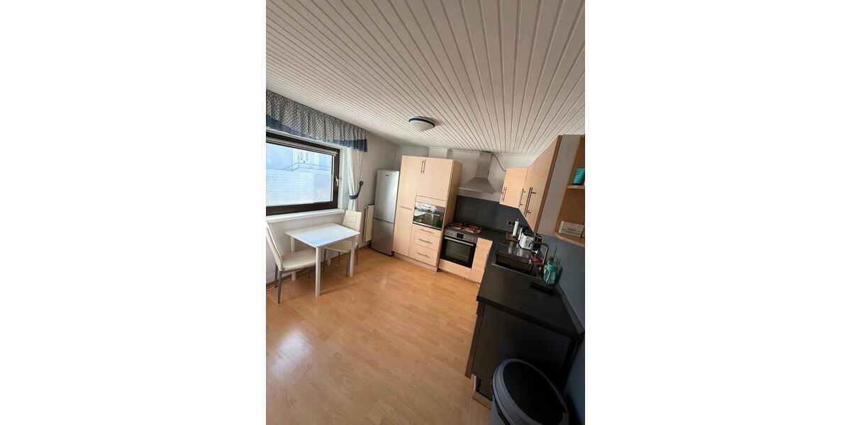Einfamilienhaus Bochum Günnigfeld - 10 Zimmer, 242 m&sup2;, 649.000&euro; | Angebot:27075113