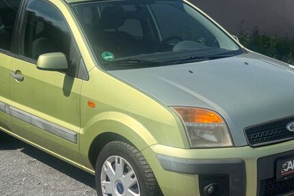 Ford Fusion 234.000 km 1.499 &euro; Wuppertal 42117