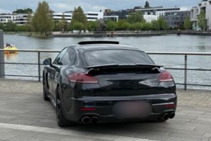 Porsche Panamera 270.000 km 34.990 € dortmund 44369