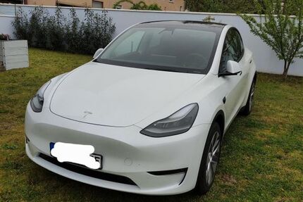 Tesla Model Y 28.000 km 34.500 &euro; Duisburg 47249