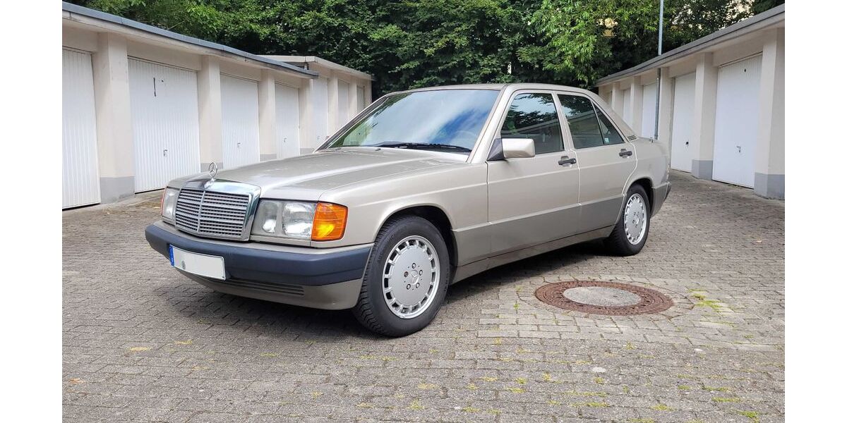 Mercedes-Benz 190 120.000 km 5.300 &euro; Dortmund 44309