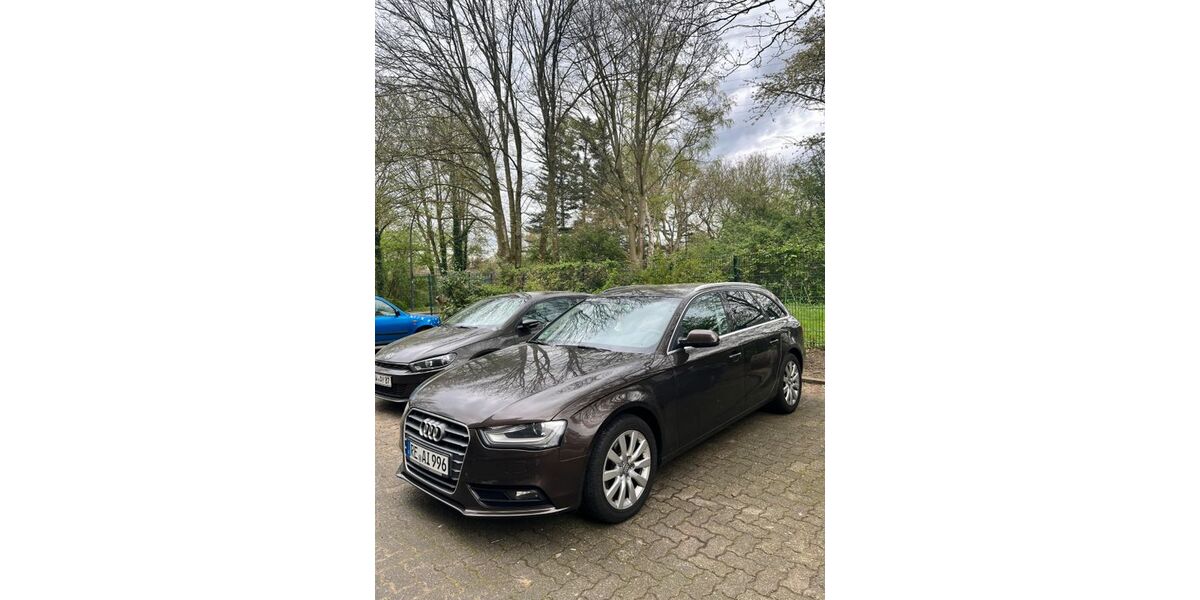 Audi A4 198.000 km 10.000 &euro; Essen 45327