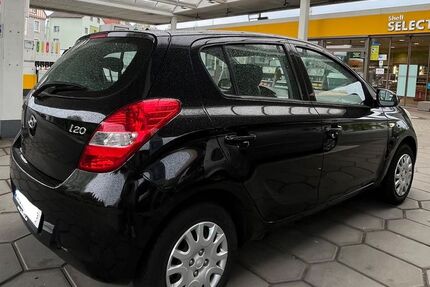 Hyundai i20 141.080 km 3.600 &euro; Wuppertal 42279