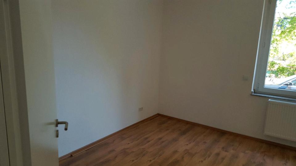 Erdgeschoßwohnung Duisburg Hamborn - 2 Zimmer, 62 m&sup2;, 600&euro; | Angebot:25541259