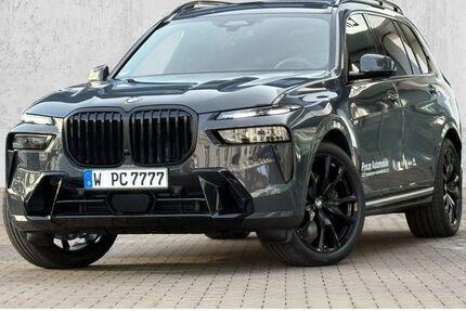 BMW X7 8.358 km 101.880 &euro; Wuppertal 42117