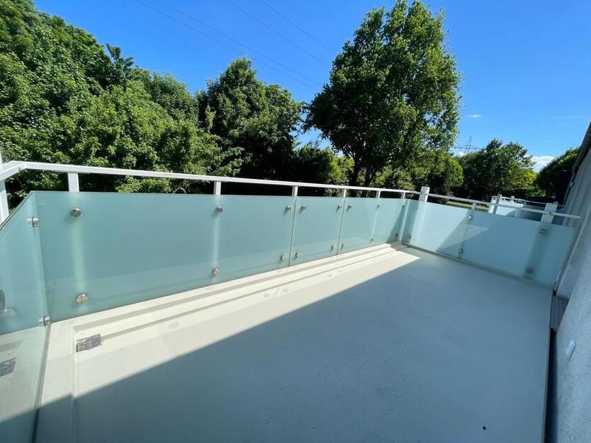 *Tageslichtbad*Dachloggia*renovierte Übergabe*