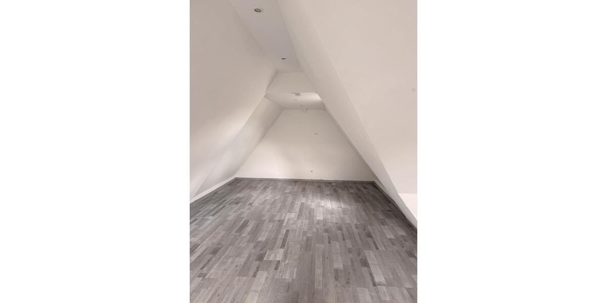 Etagenwohnung Velbert Velbert-Mitte - 2 Zimmer, 65 m&sup2;, 850&euro; | Angebot:26182151