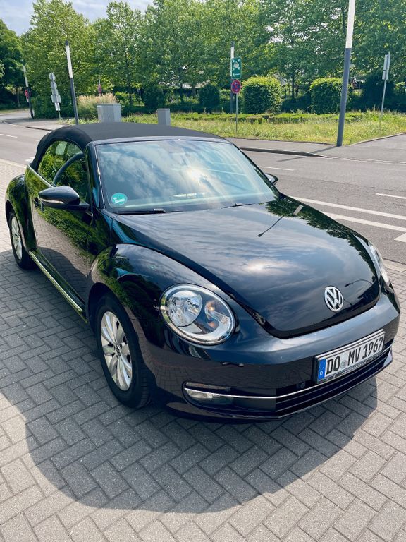 VW Beetle 94.000 km 10.390 € Dortmund 44225