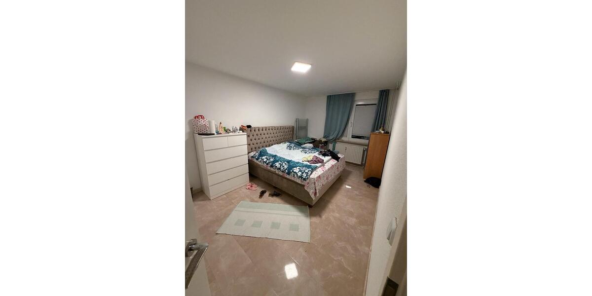 Großzügige 125 qm2 Maisonettewohnung mit 2 Eingängen 5 zimmer