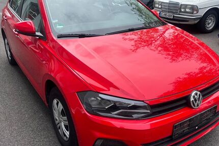 VW Polo 99.000 km 7.999 &euro; Recklinghausen 45663
