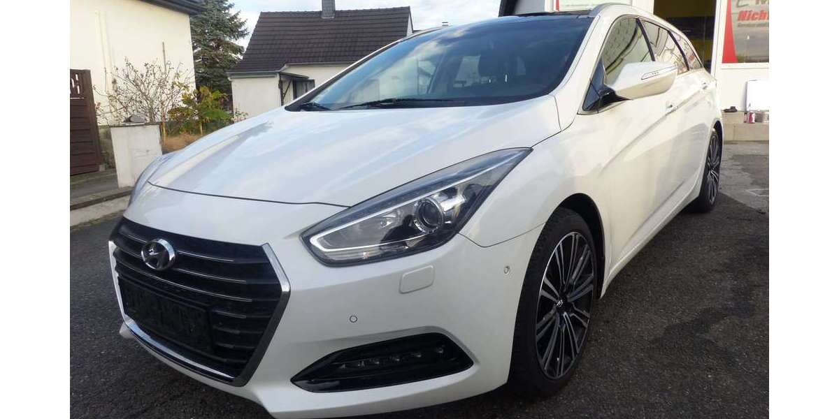 Hyundai i40 187.000 km 9.350 &euro; Mulheim an der ruhr 45481
