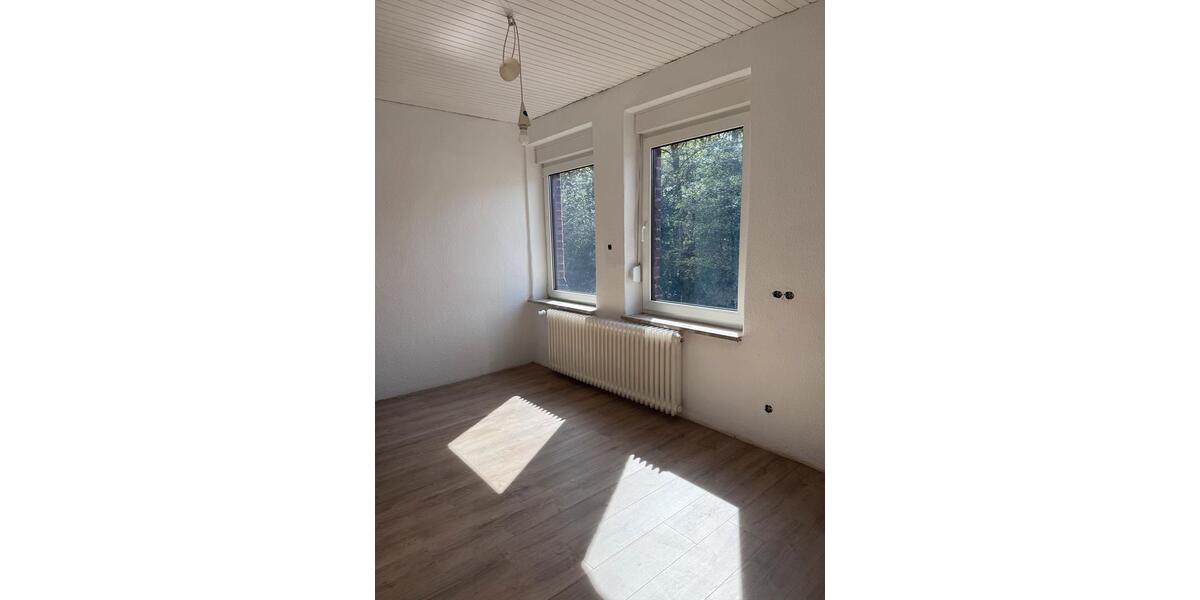 Dachgeschoßwohnung Witten - 2 Zimmer, 60 m&sup2;, 720&euro; | Angebot:26227611
