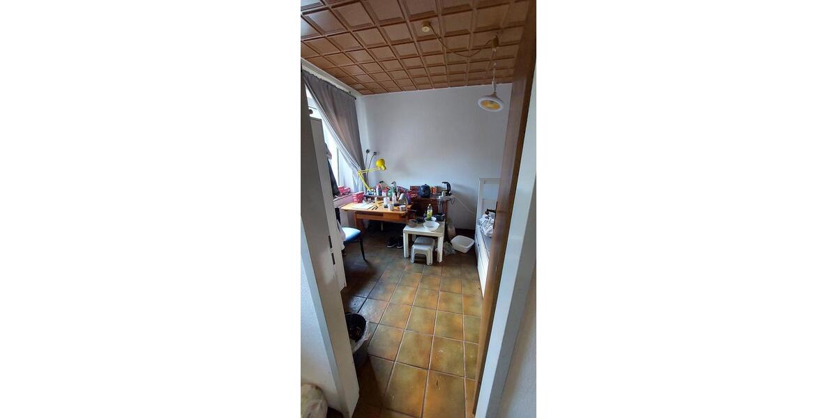Etagenwohnung Essen Stadtkern - 3 Zimmer, 66 m&sup2;, 129.000&euro; | Angebot:27425718