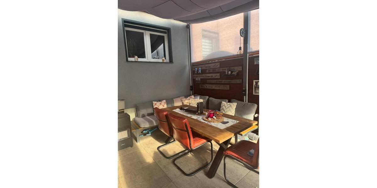 Reihenhaus Duisburg Beeck - 275.000&euro; | Angebot:26869596