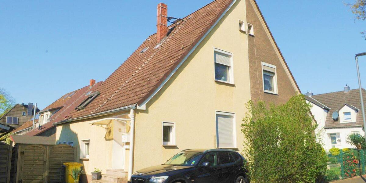Doppelhaushälfte Gelsenkirchen Resse - 3 Zimmer, 82 m&sup2;, 198.000&euro; | Angebot:23943229