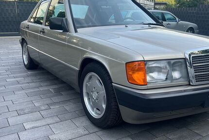 Mercedes-Benz 190 49.300 km 26.950 € Hagen 58093